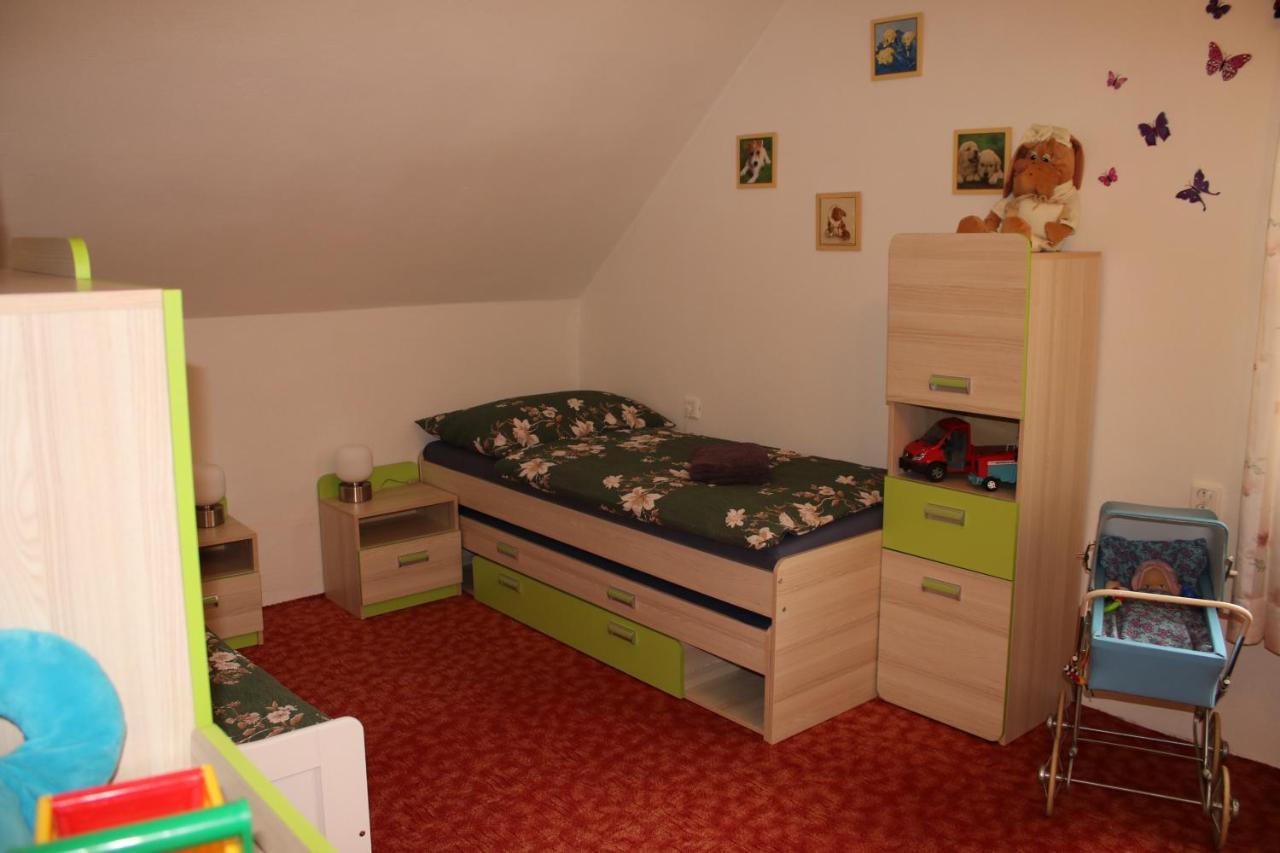 Chalupa Boskovice Apartment *