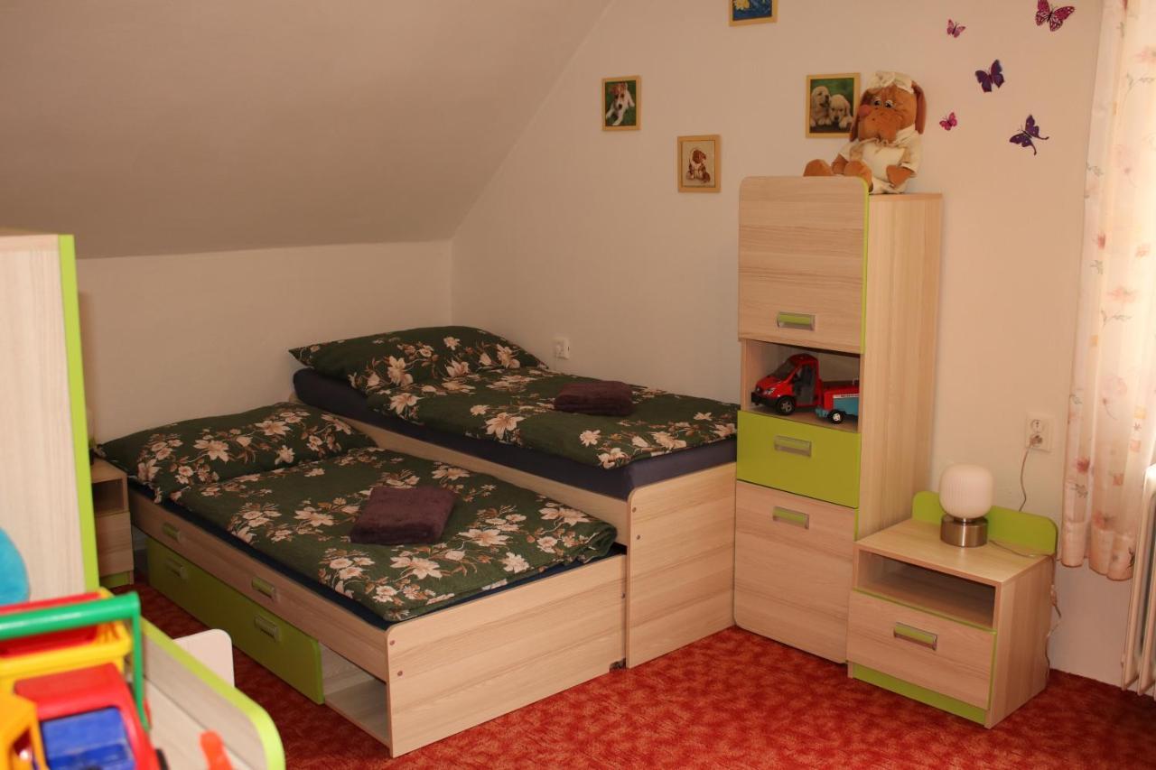 Chalupa Boskovice Apartment *