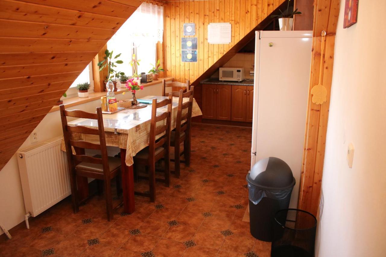 Chalupa Boskovice Apartment *